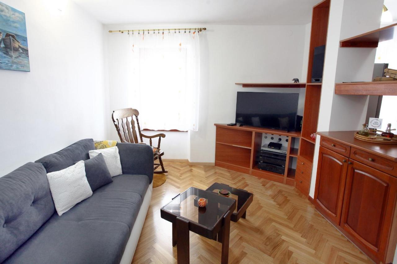 City Center Comfort Blue Sky Apartment โคเปร์ ภายนอก รูปภาพ